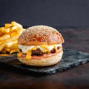 Dört Peynir Burger | 460,00