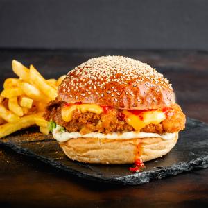sweet chili Çıtır Tavuk Burger  | 365,00